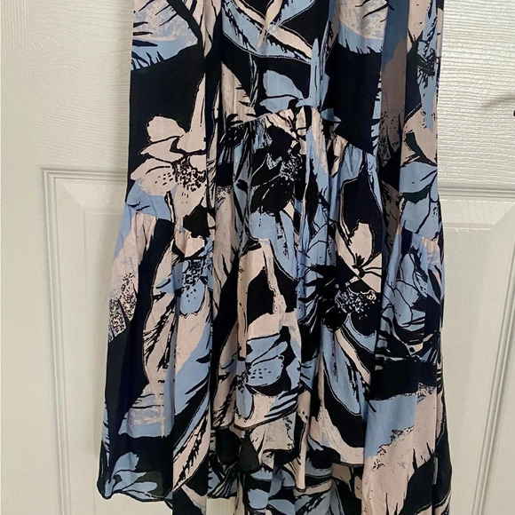 NWT Free People Heat Wave Leaf Printed Maxi Dress, Halter, Size Medium - Picture 6 of 6
